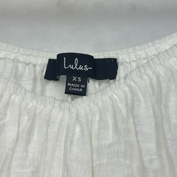 LuLu's Eagerly Anticipate White Embroidered Long Sleeves Floral Crop Top Sz SX - Picture 8 of 12